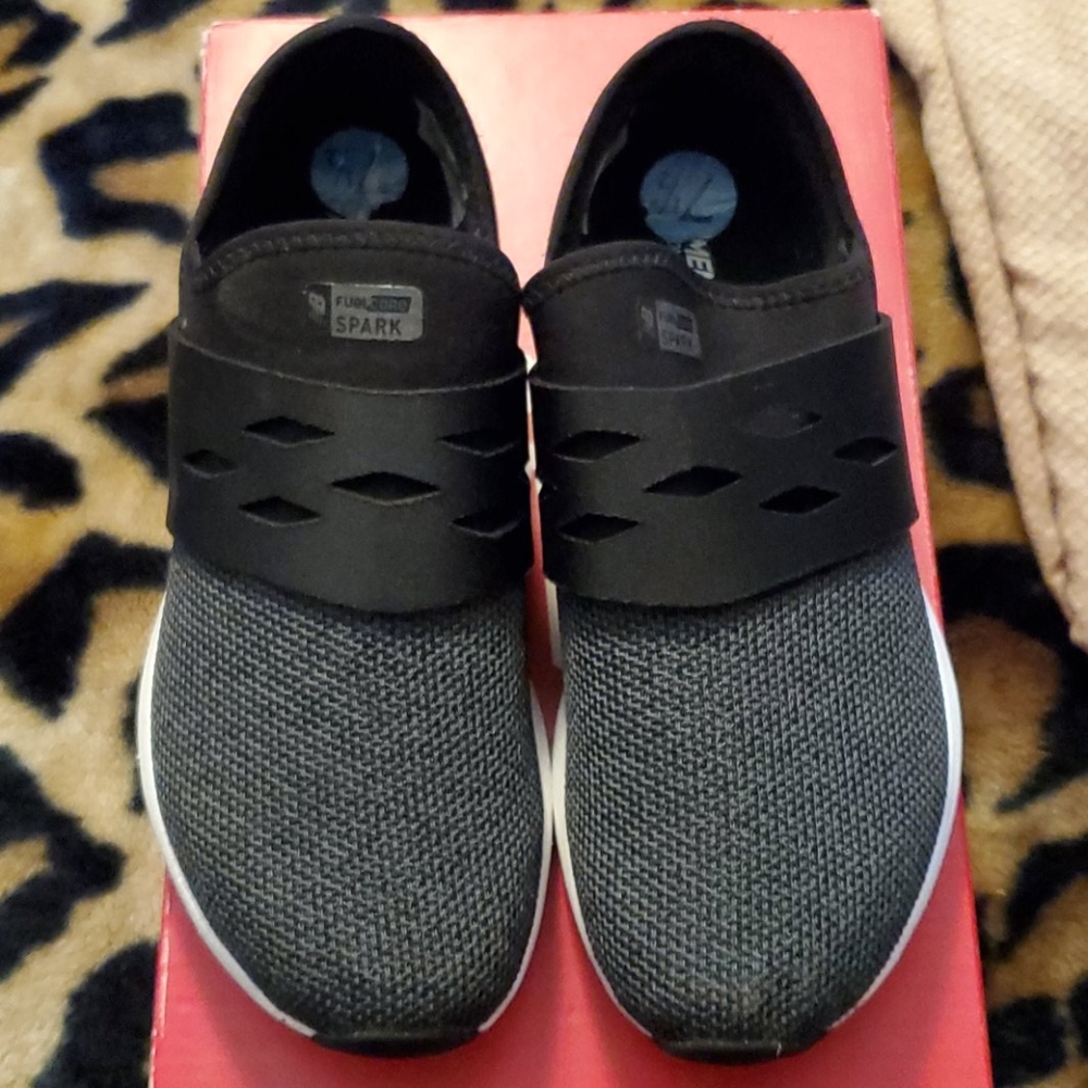 New balance shoes size 7.5